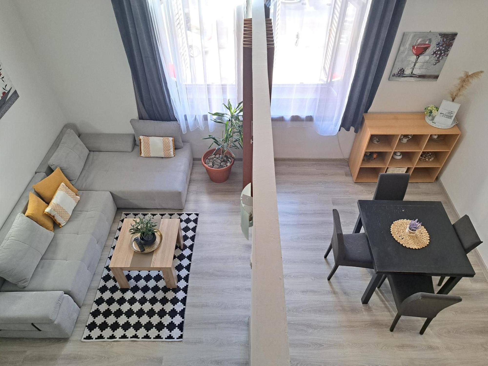 Ena & Marta Apartment Lovran